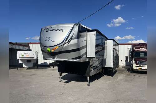 2018 Heartland ROAD WARRIOR 427RW in findlay OH