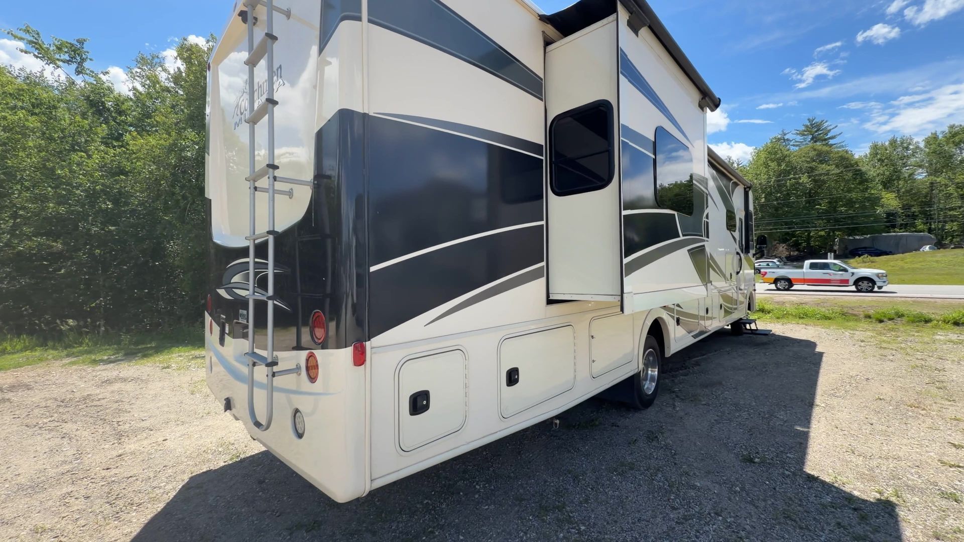 2020 Coachmen Mirada 35LS in epsom NH