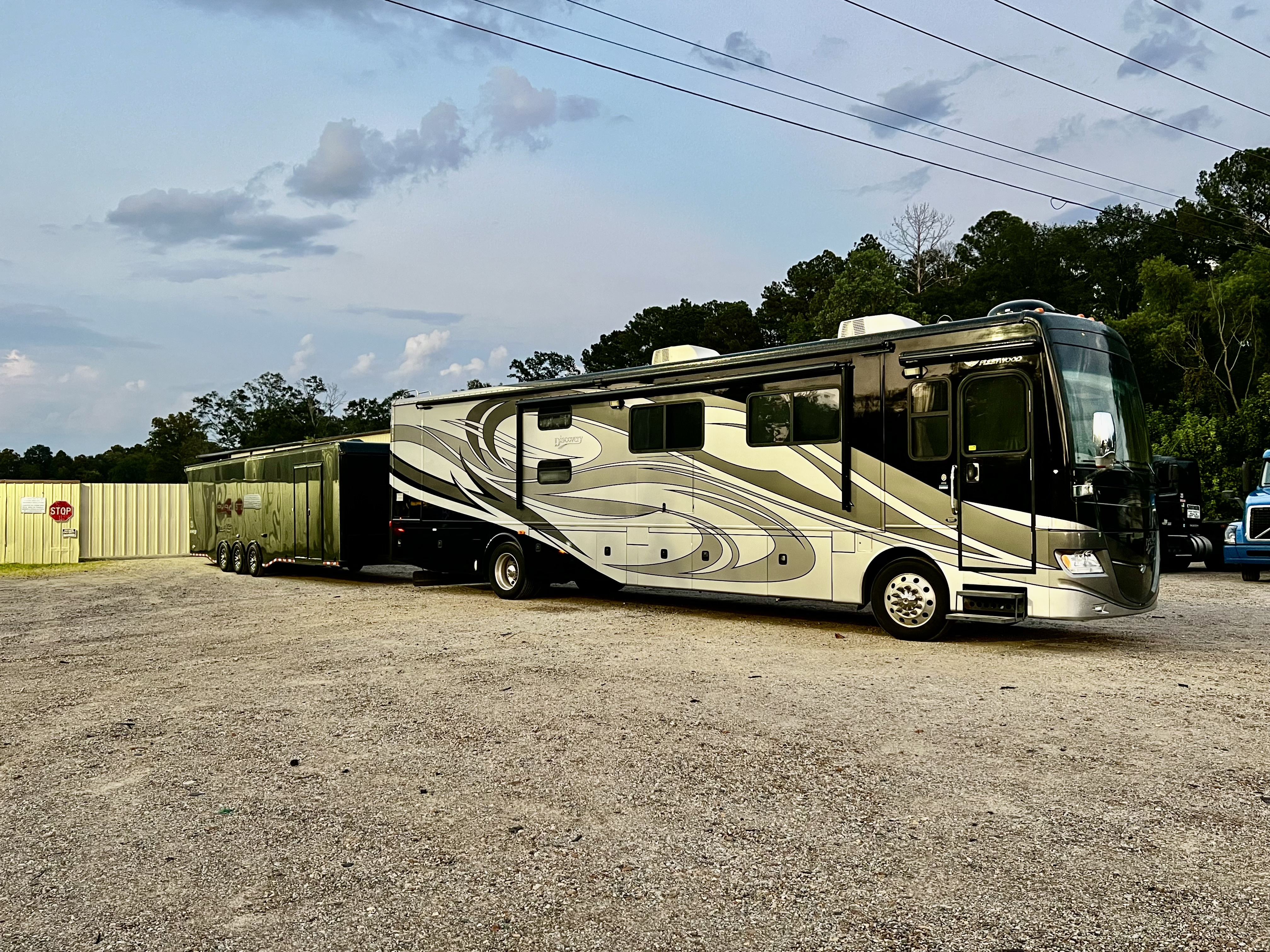 2010 Fleetwood DISCOVERY 40G in florence MS