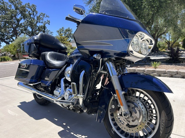 2012 Harley-Davidson ROAD GLIDE FLTRX FLTRX in Pismo Beash, CA
