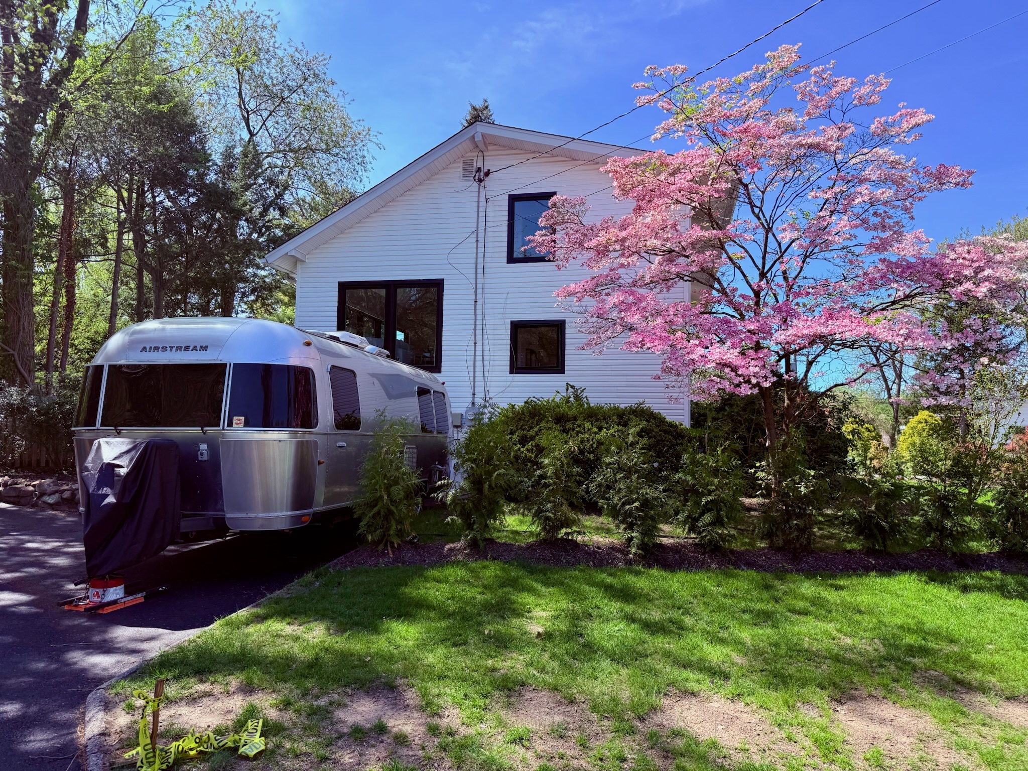 2015 Airstream INTERNATIONAL SERENITY 25FB in tenafly NJ