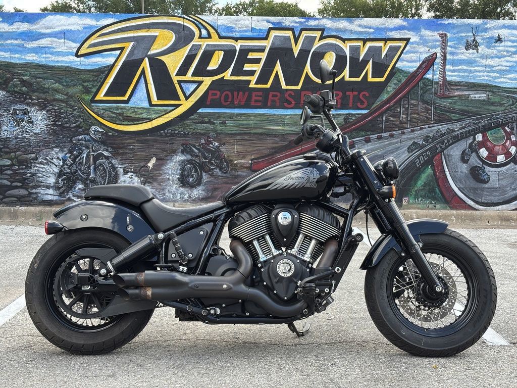 2022 Indian Chief Bobber Black Metallic BASE in Austin, TX