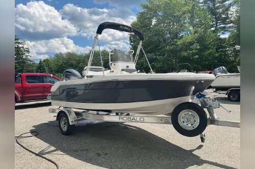 2026 Robalo R160 in rockport ME