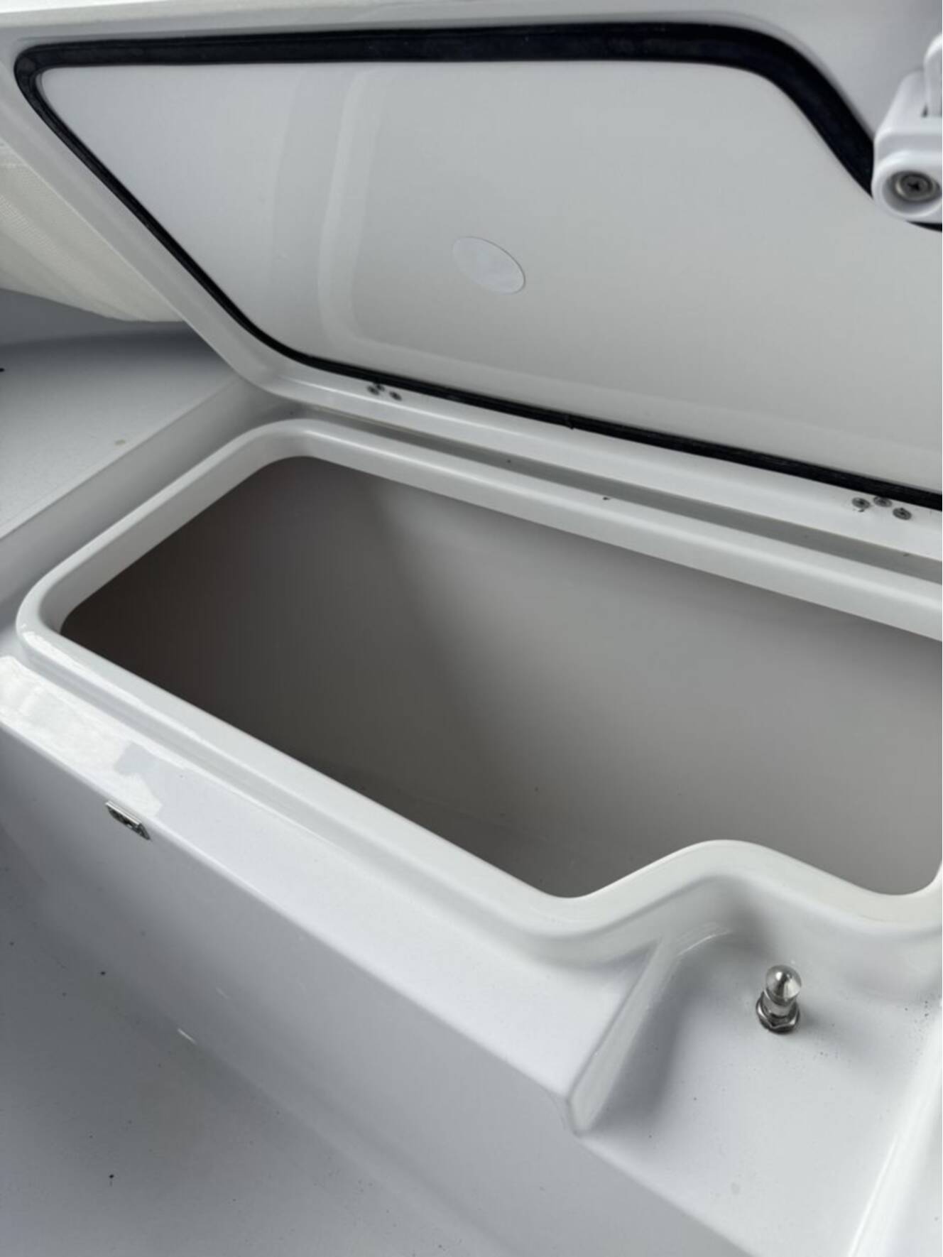 A photo of this 2026 Sportsman Open 252 Center Console