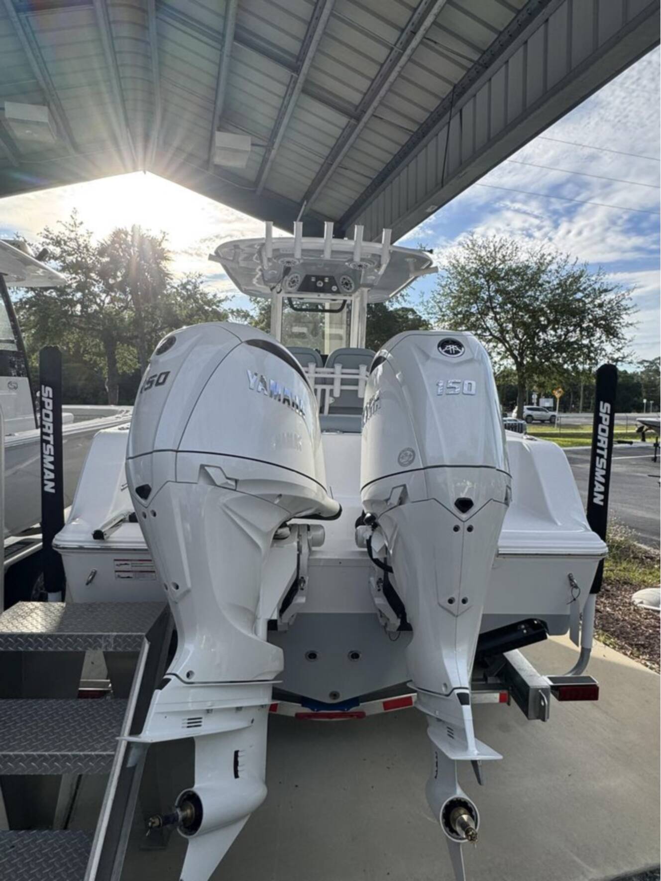 A photo of this 2026 Sportsman Open 252 Center Console