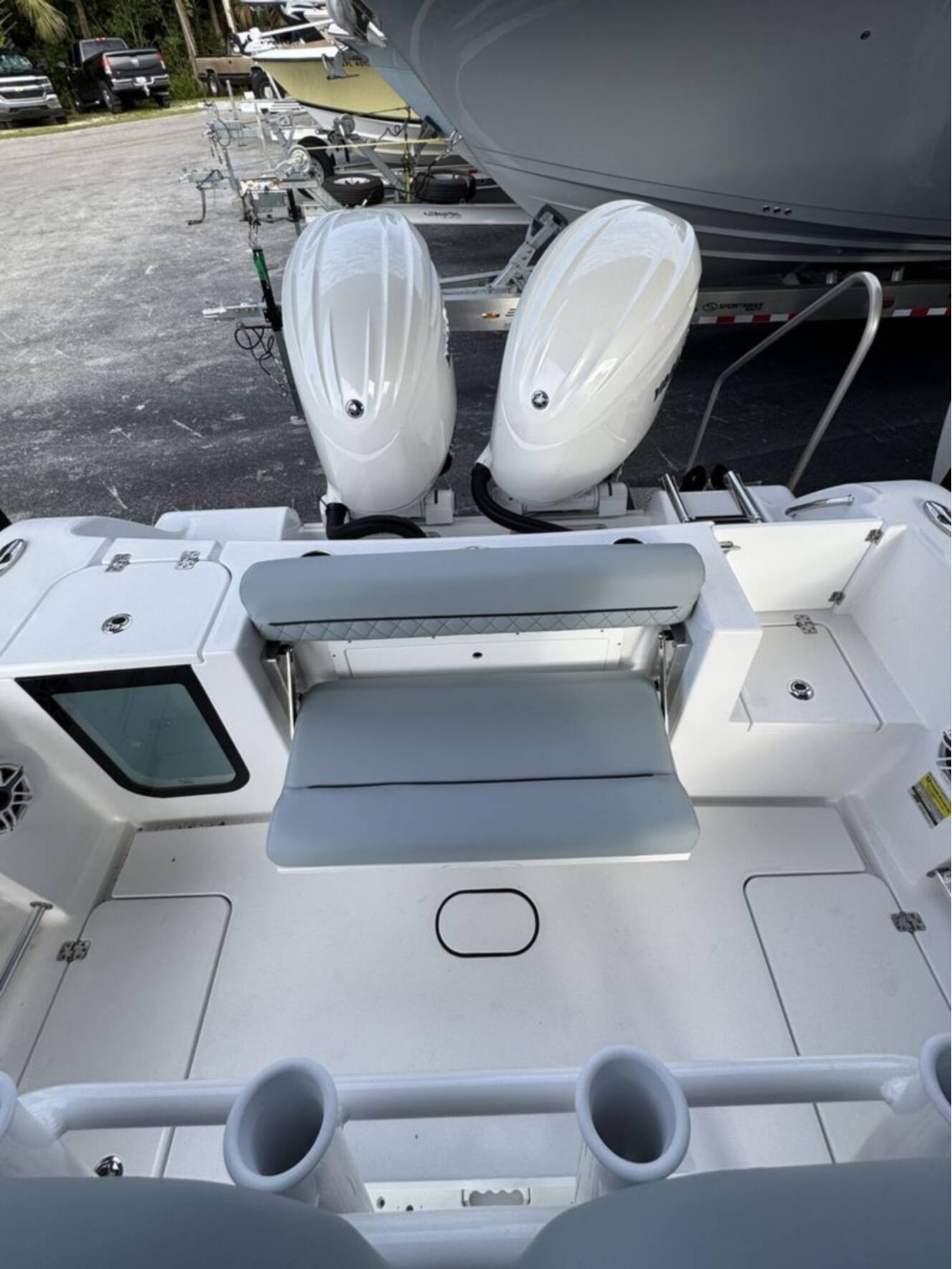 A photo of this 2026 Sportsman Open 252 Center Console