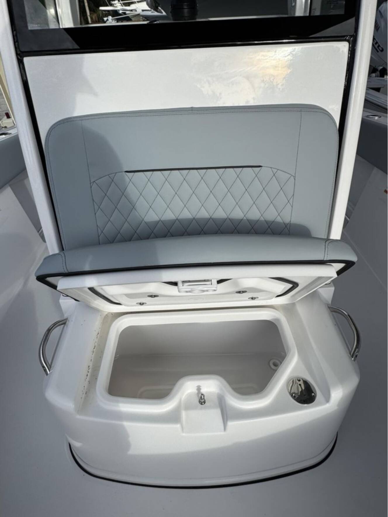 A photo of this 2026 Sportsman Open 252 Center Console