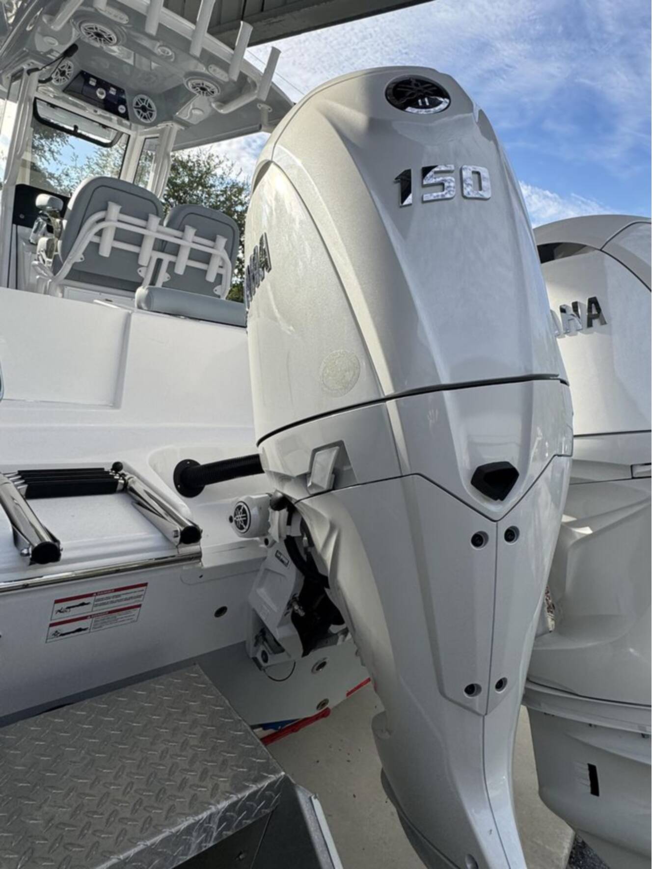 A photo of this 2026 Sportsman Open 252 Center Console