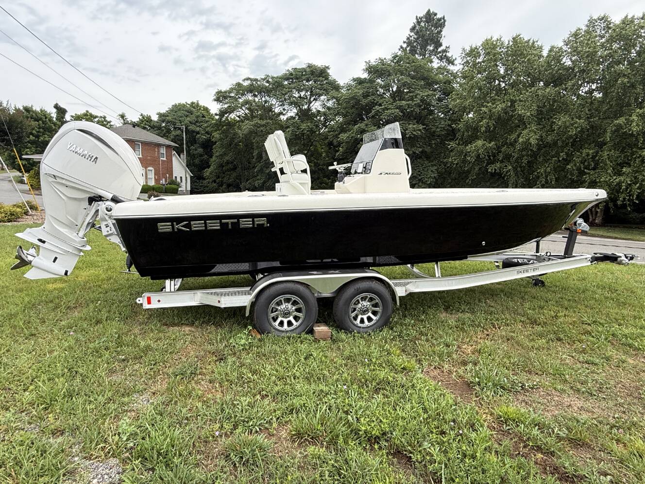 A photo of this 2026 Skeeter SX Series SX2350