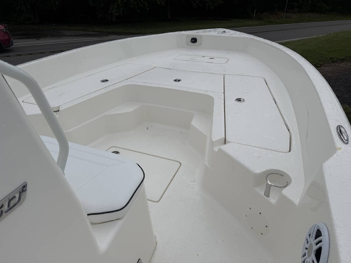 A photo of this 2026 Skeeter SX Series SX2350
