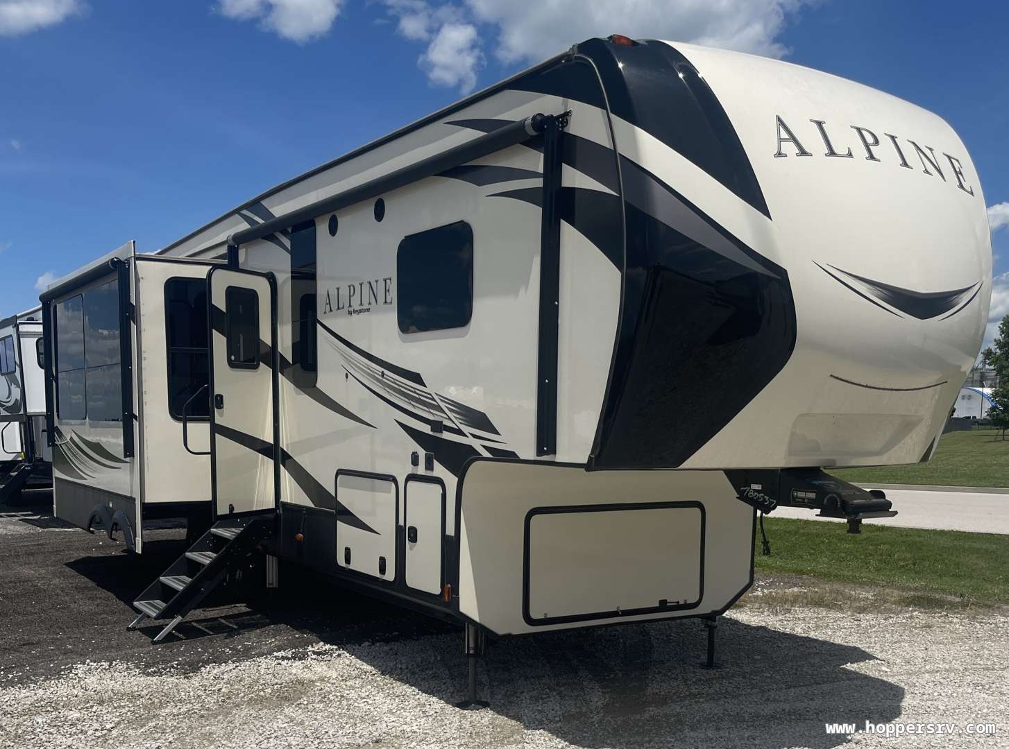 2019 Keystone Alpine 3401RS in jacksonville IL