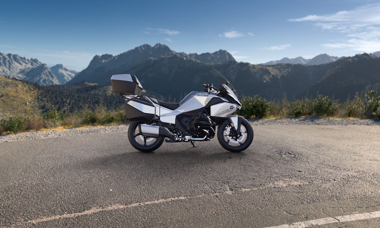 2026 BMW R1300RT 1300 RT in New Milford, CT