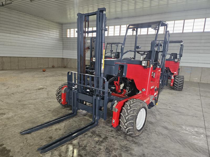 2015 Moffett M5 50.3 in Grabill, IN