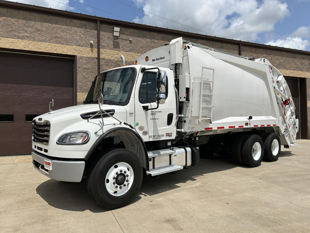 2025 Freightliner M2 106 in Cleveland, OH