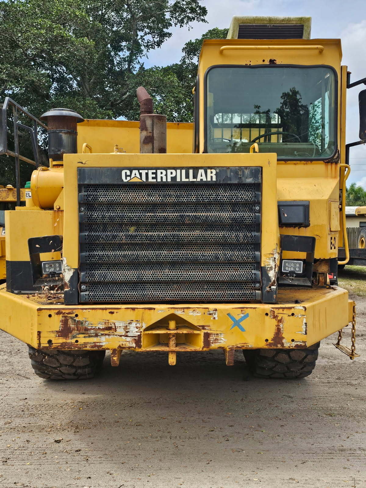 1995 CATERPILLAR D25D in Lake Worth, FL