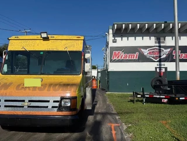 1993 Chevrolet FOOD TRUCK Vending / Concession Trailer in Miami, FL
