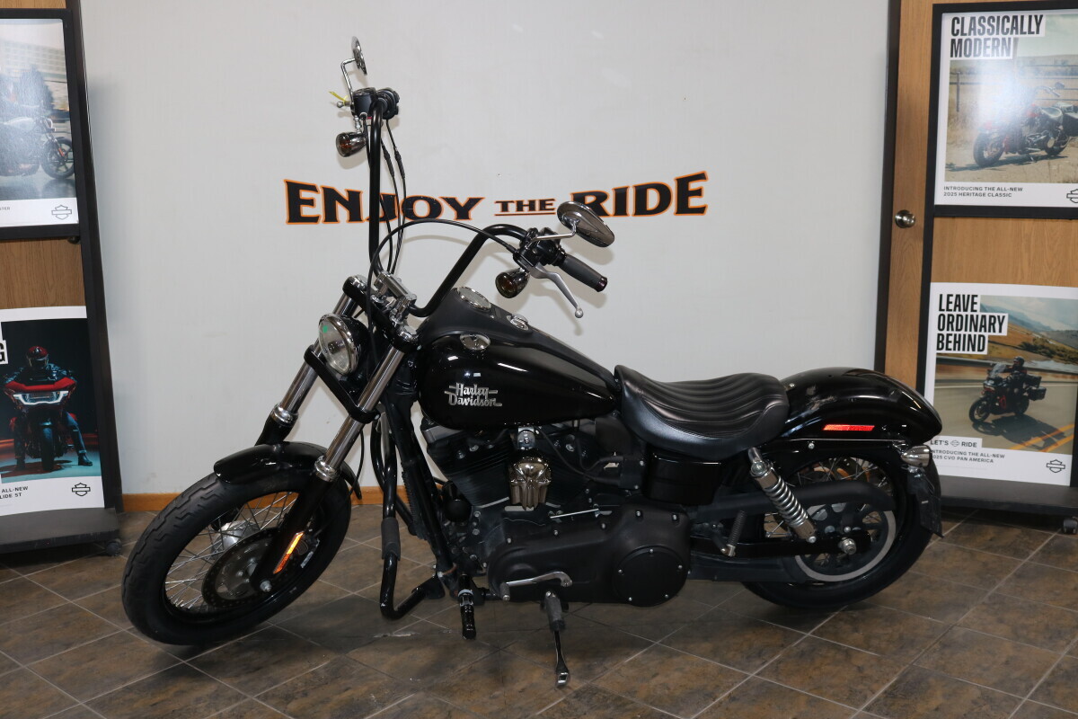 2013 Harley-Davidson Street Bob in Winterville, NC