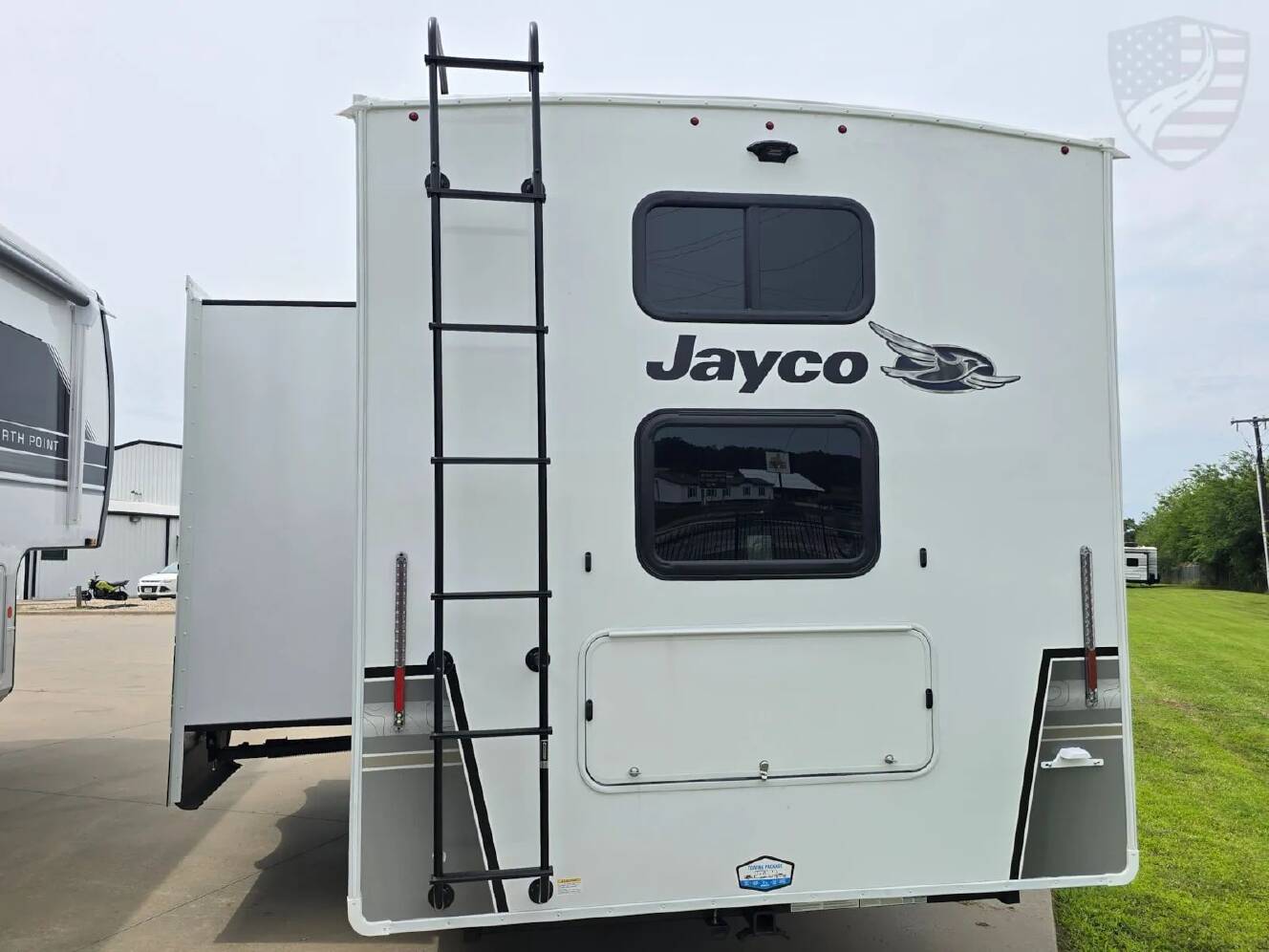 A photo of this 2027 Jayco Eagle 29DDB
