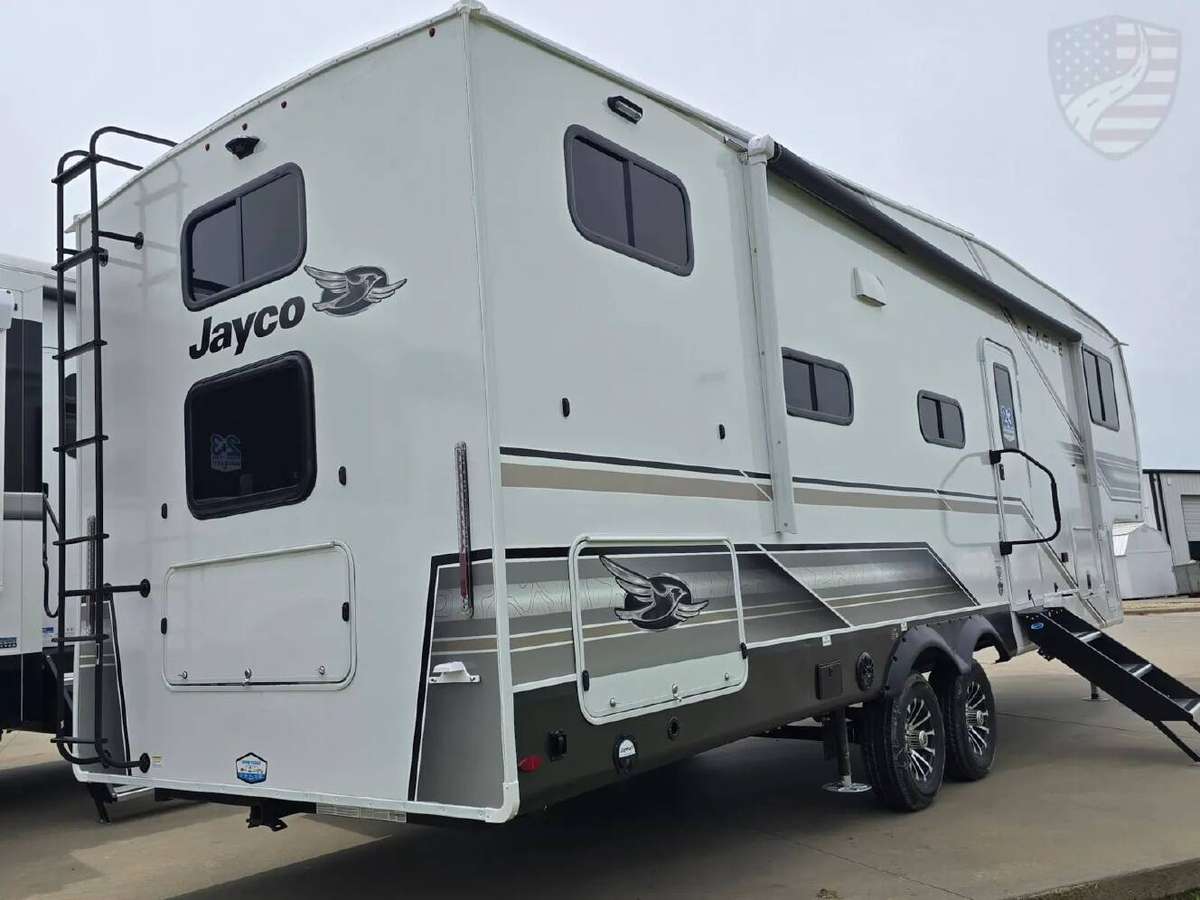 A photo of this 2027 Jayco Eagle 29DDB