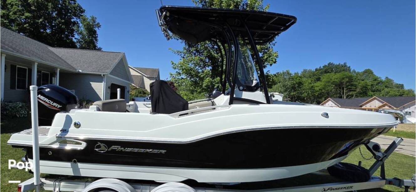 A photo of this 2021 Crownline Finseeker 200CC
