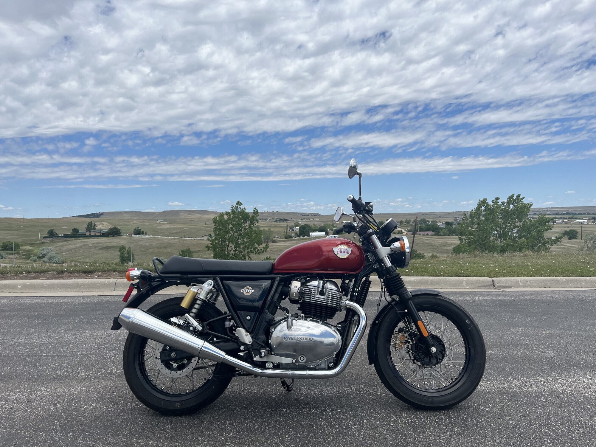2022 Royal Enfield INT650 in Rapid City, SD