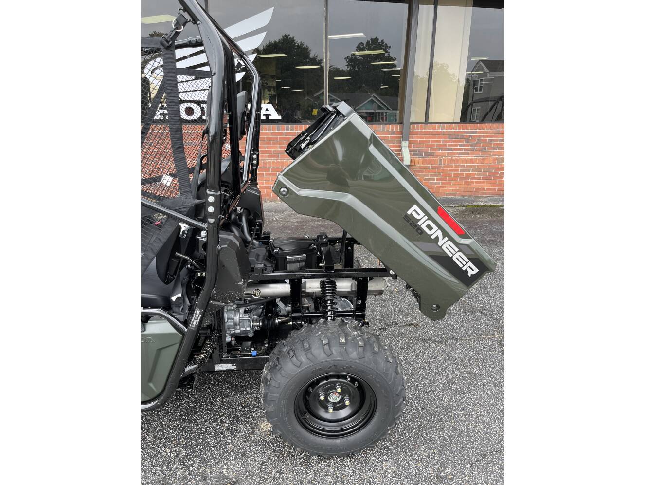 A photo of this 2026 Honda PIONEER 520