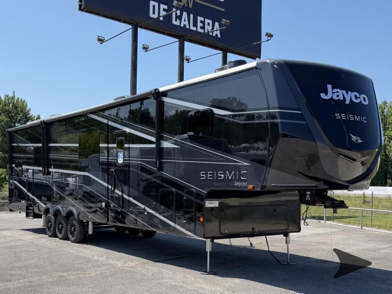 2026 Jayco Seismic 399 in calera AL