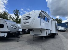 2025 Forest River Cherokee Arctic Wolf 331BH Review image