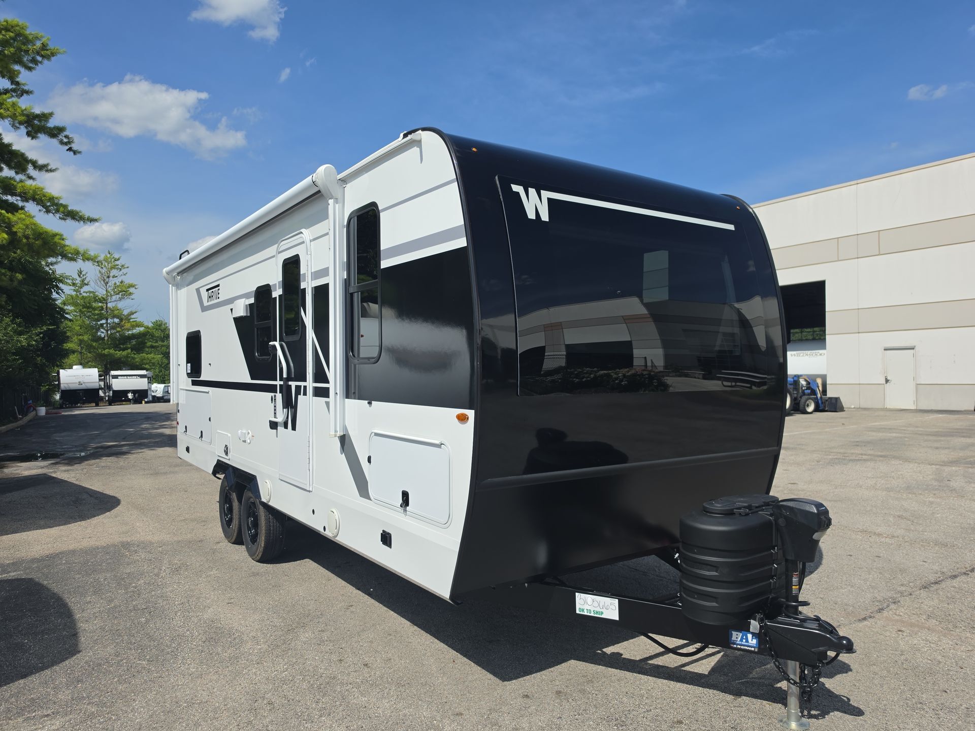 2026 Winnebago Thrive 22MBH in eureka MO