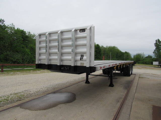 2014 Great Dane Trailers 36 6 X 102 Aluminum Combo Flatbed Moffett Trailer in Grabill, IN