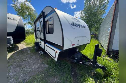 2017 Jayco Hummingbird 17FD in traverse city MI