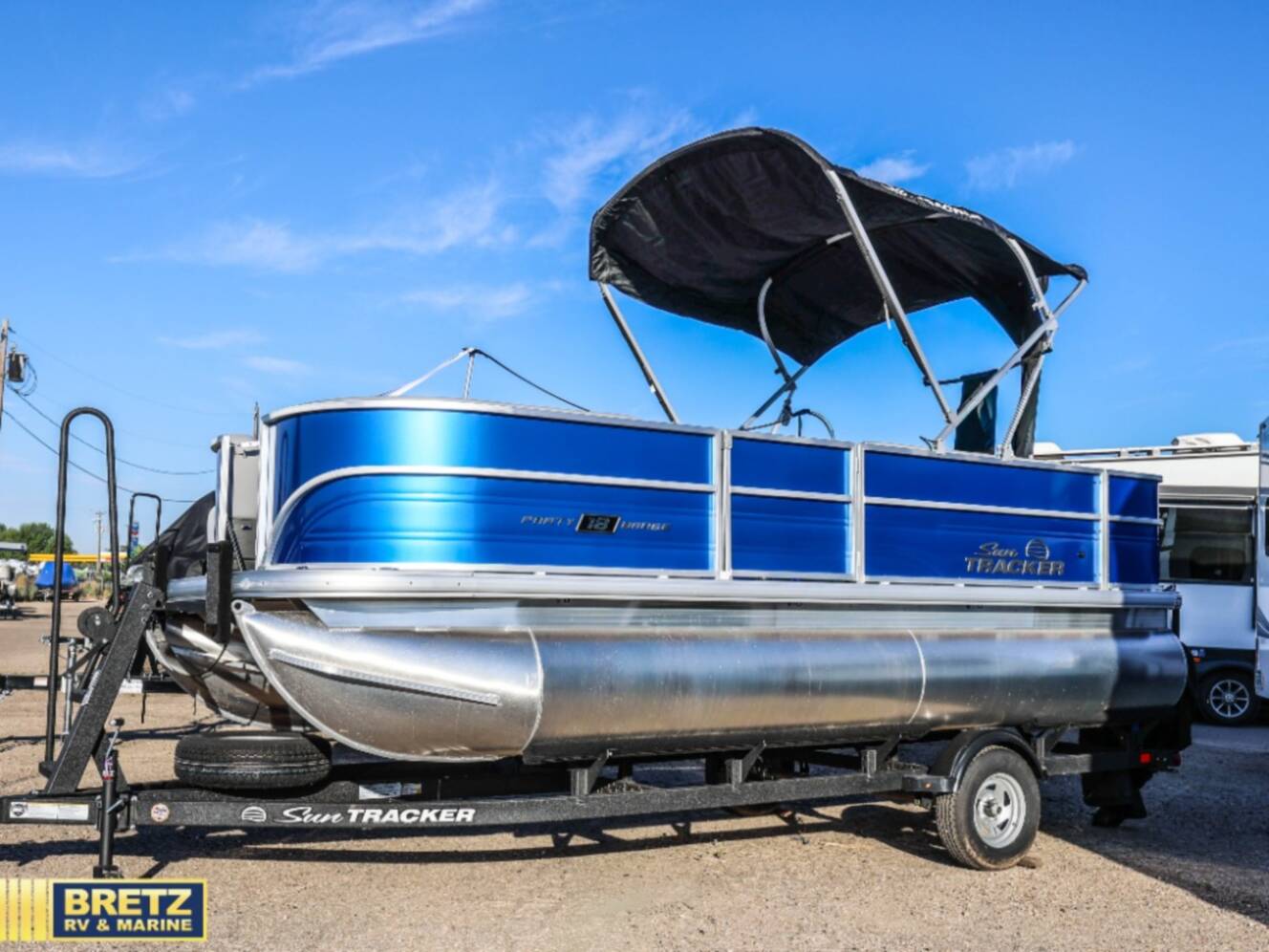 A photo of this 2026 Sun Tracker Party Barge 18 DLX