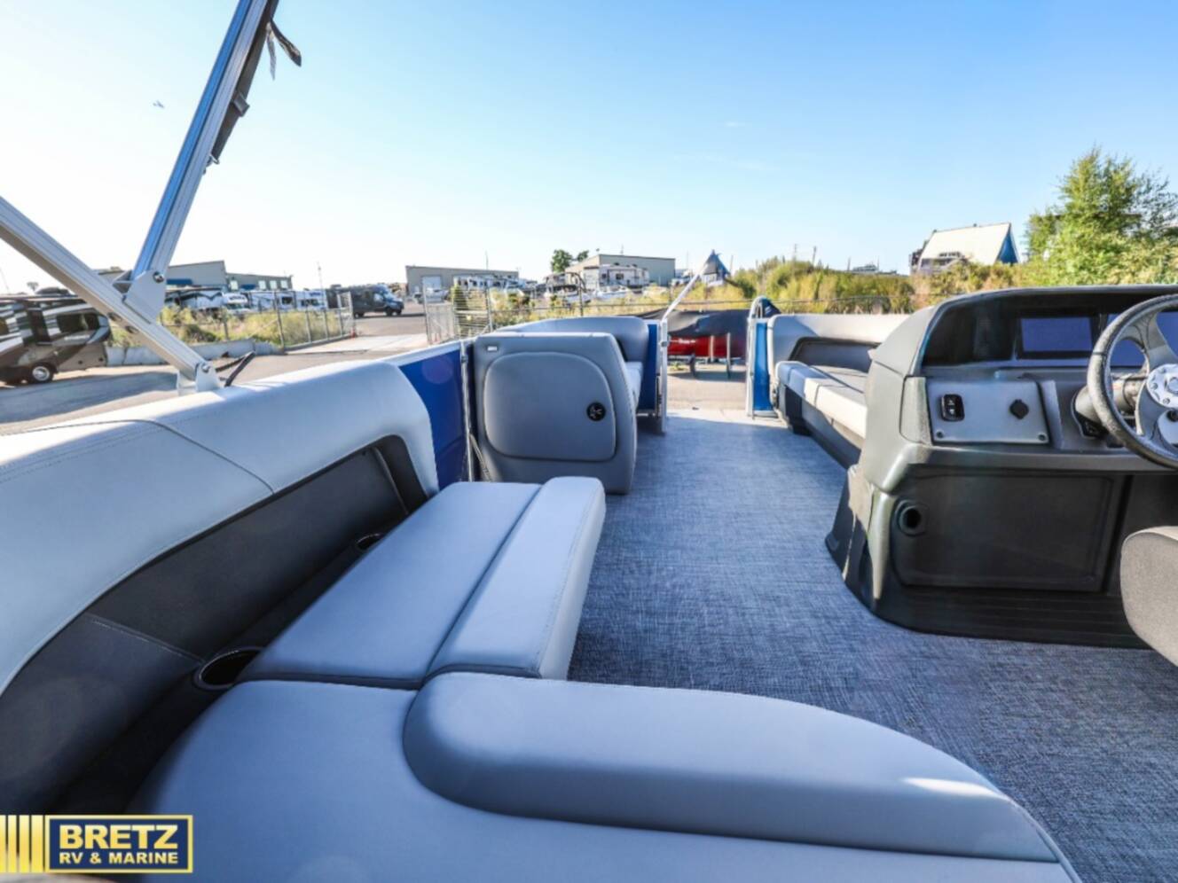 A photo of this 2026 Sun Tracker Party Barge 18 DLX