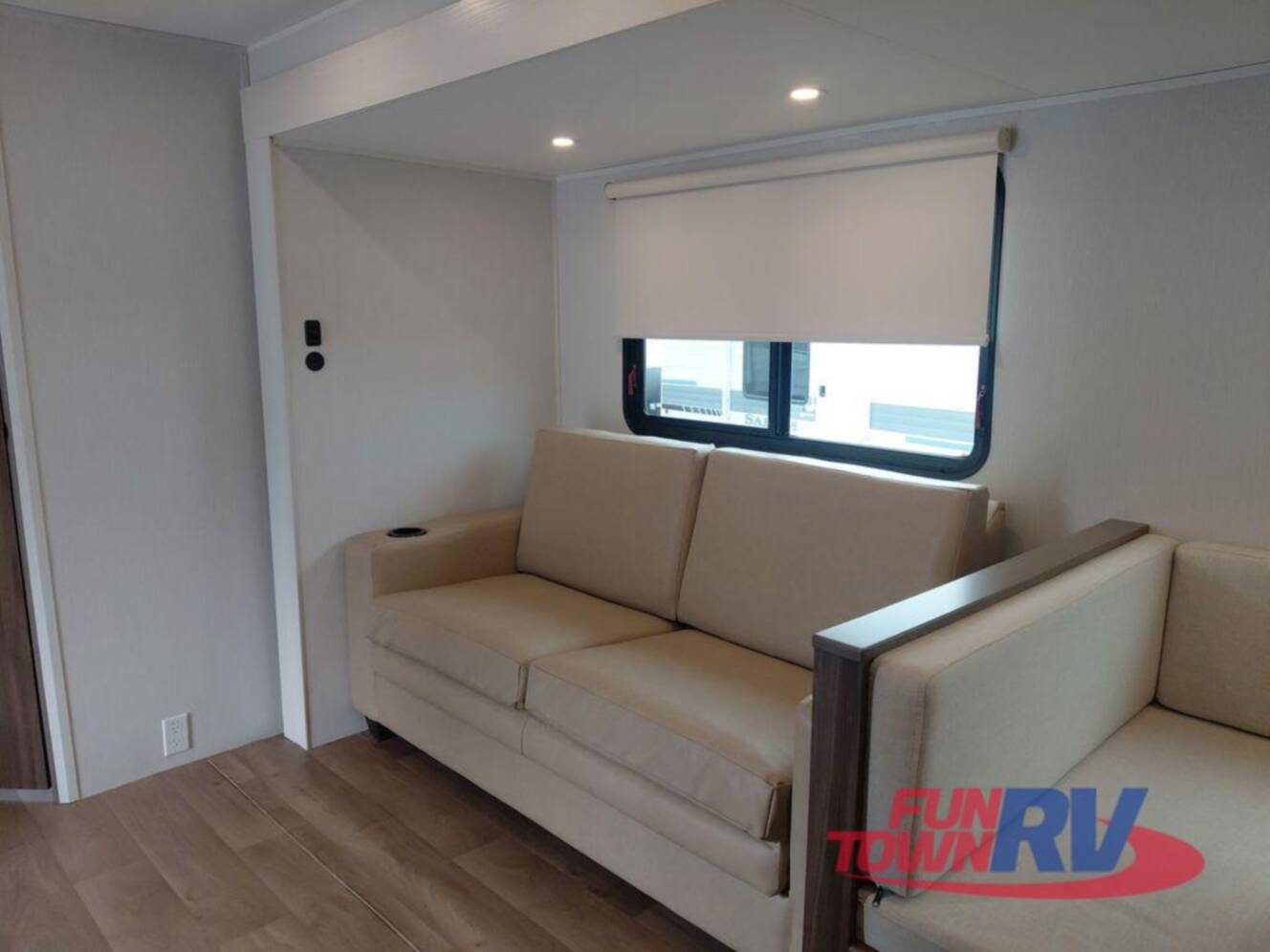 A photo of this 2026 Winnebago Access 27BH
