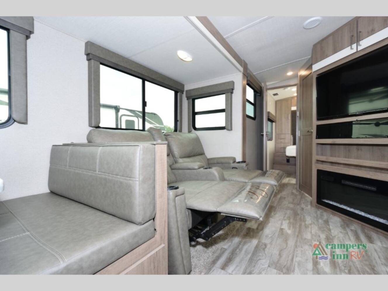 A photo of this 2022 Grand Design Imagine 3250BH