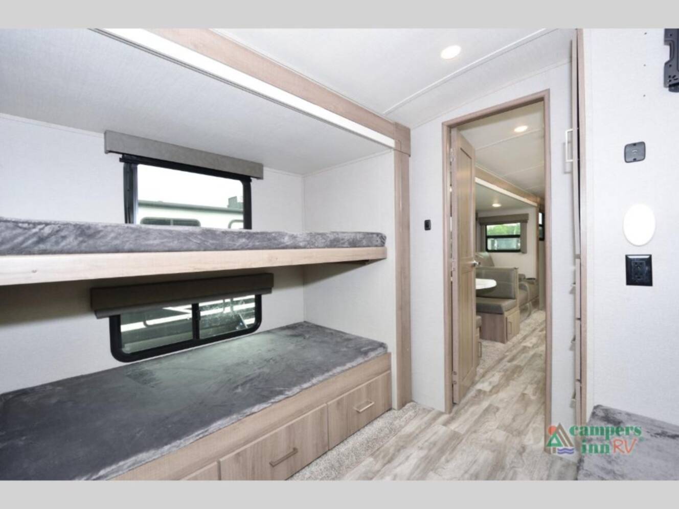 A photo of this 2022 Grand Design Imagine 3250BH