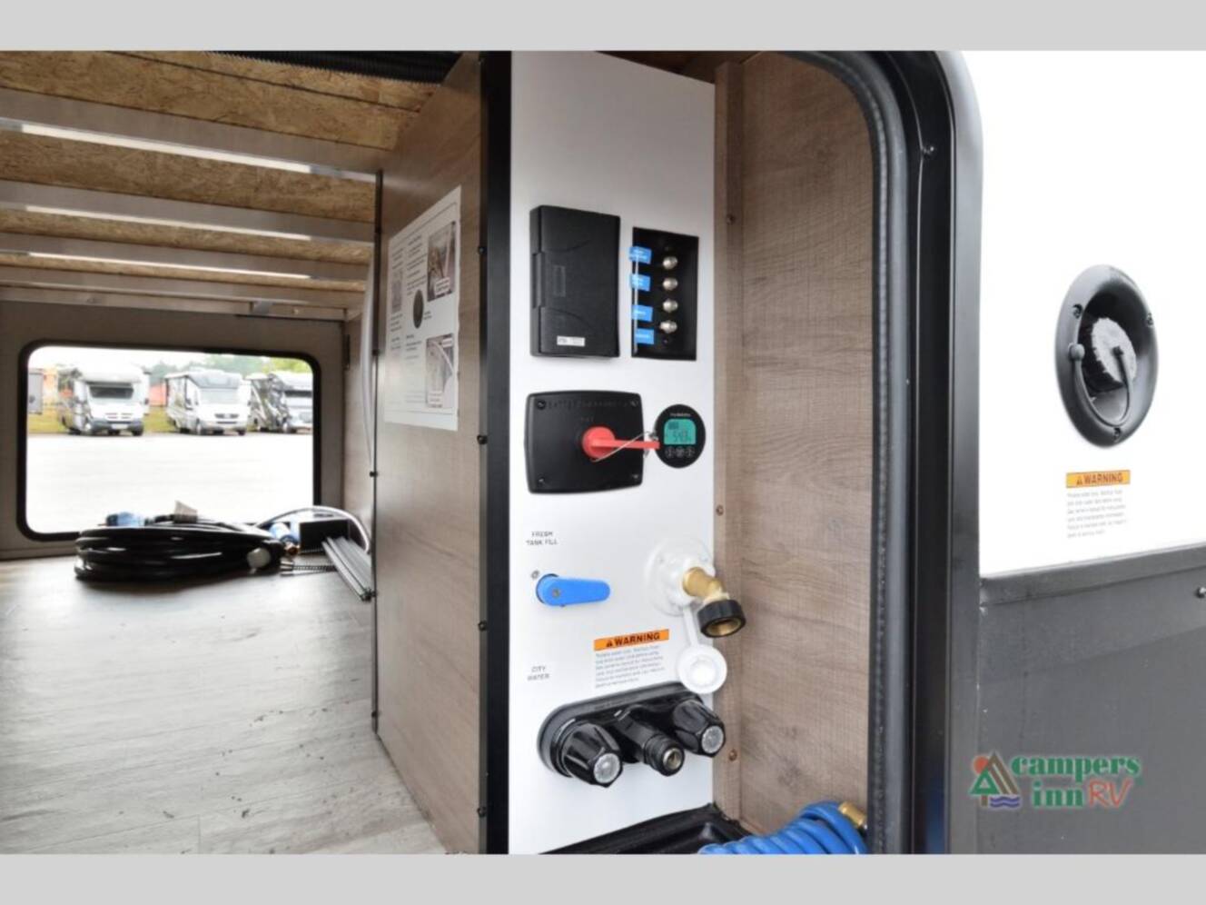 A photo of this 2022 Grand Design Imagine 3250BH