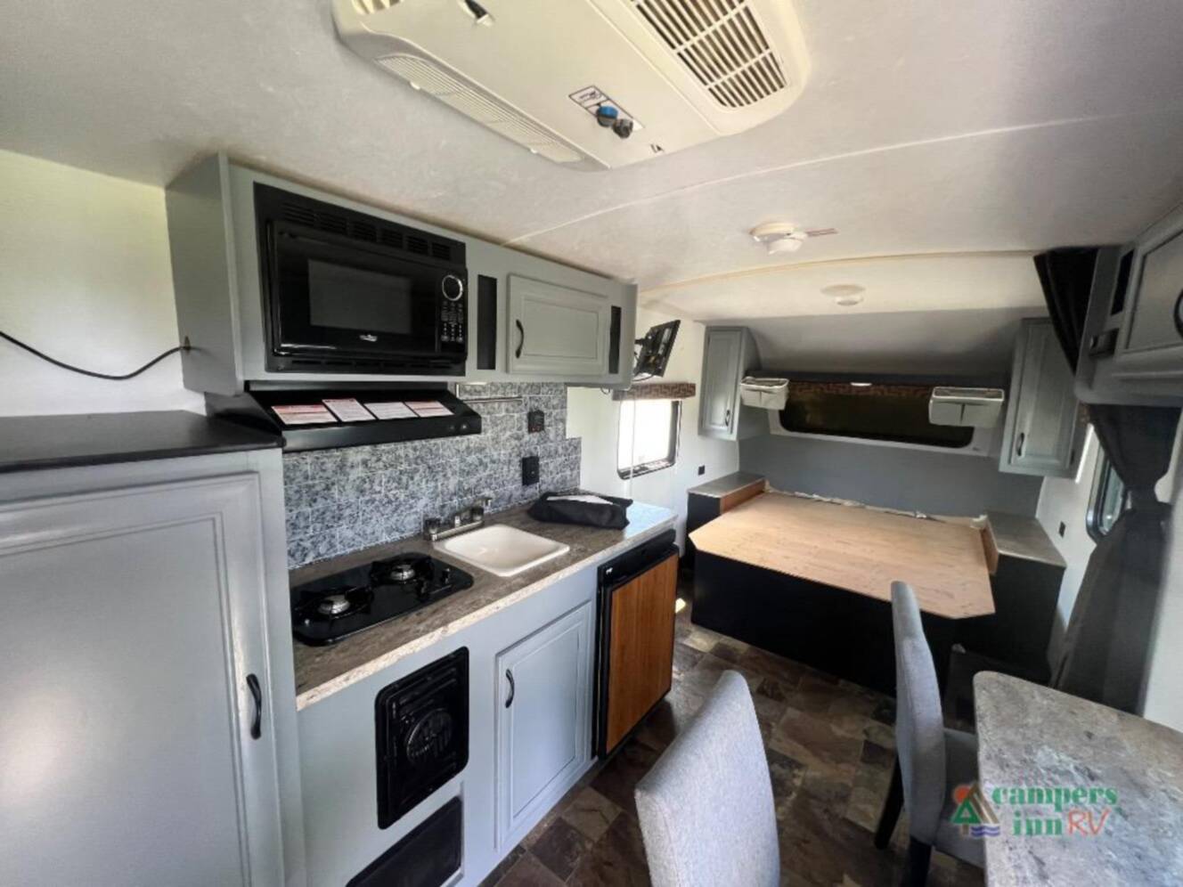 A photo of this 2017 Starcraft AR-ONE 18QB