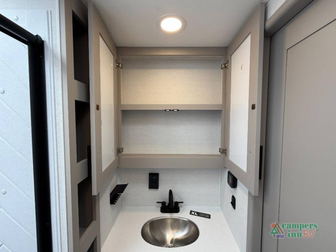 A photo of this 2026 Alliance Rv Delta 292RL
