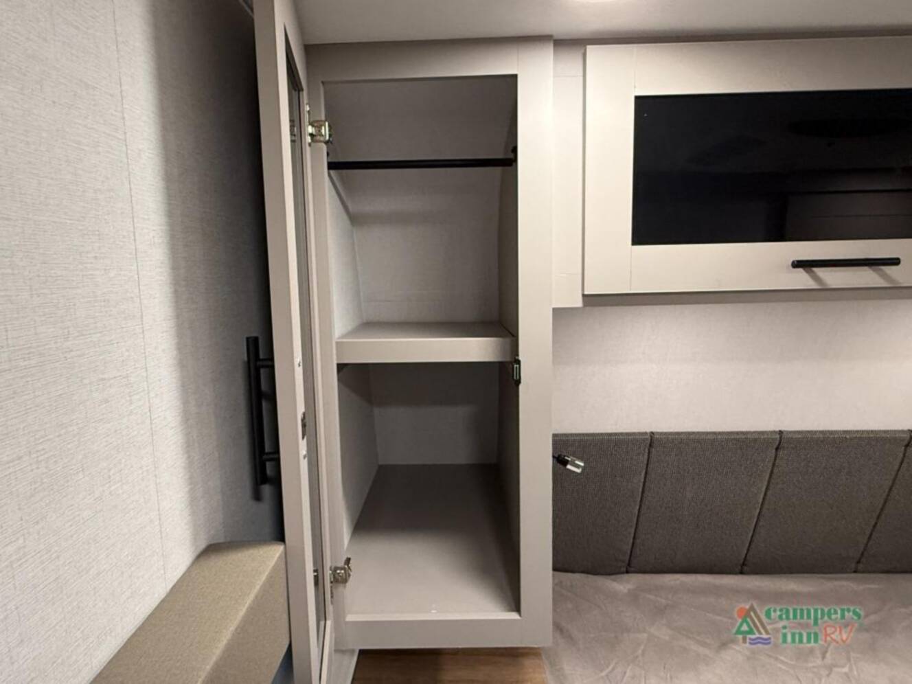 A photo of this 2026 Alliance Rv Delta 292RL