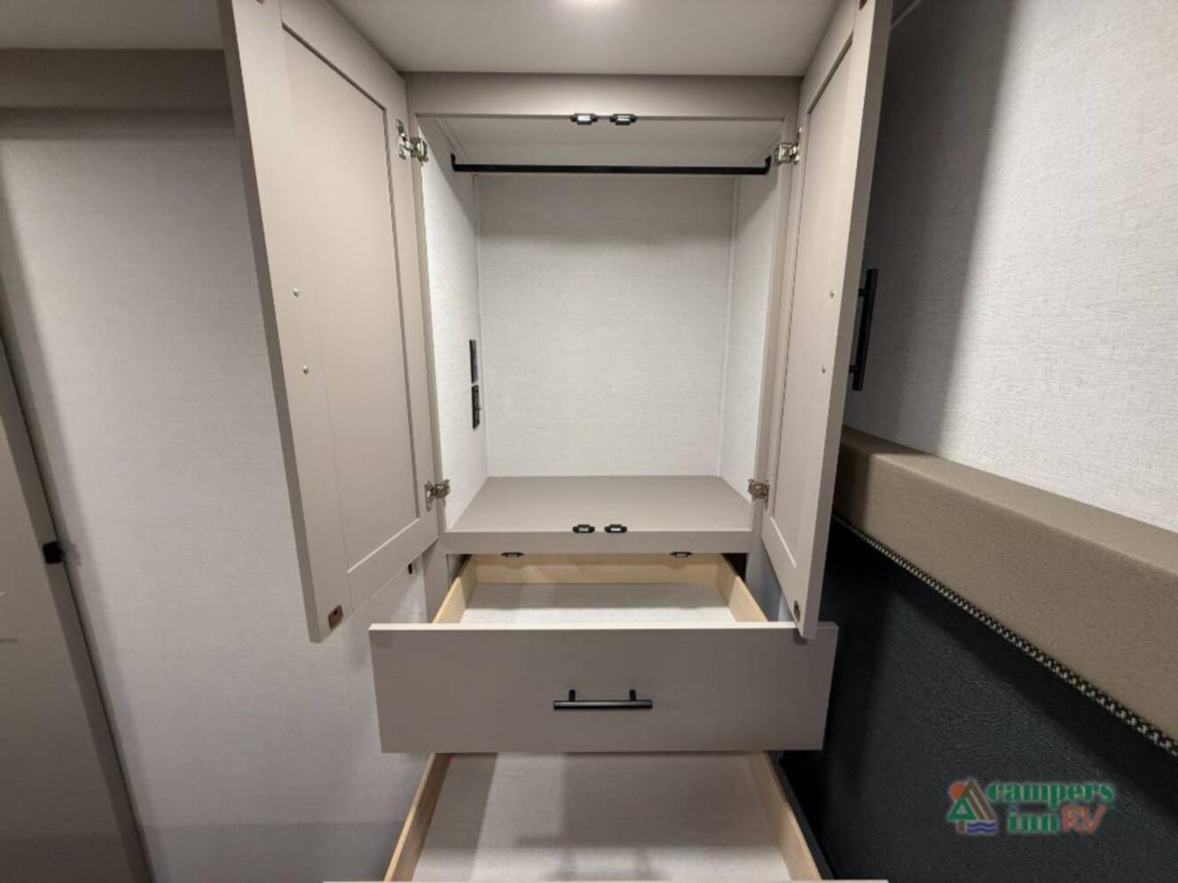 A photo of this 2026 Alliance Rv Delta 292RL