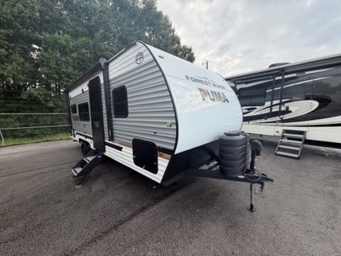 2027 Forest River Palomino Puma 210RKCE-1 in dothan AL