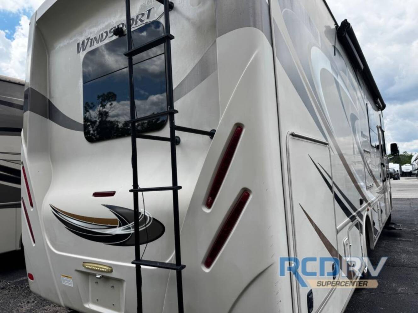 A photo of this 2019 Thor Motor Coach Windsport 29M