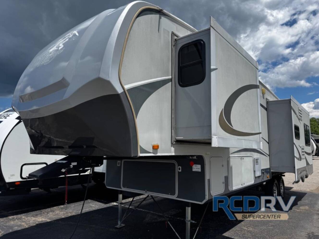 A photo of this 2009 Highland Ridge Rv Open Range 337RL
