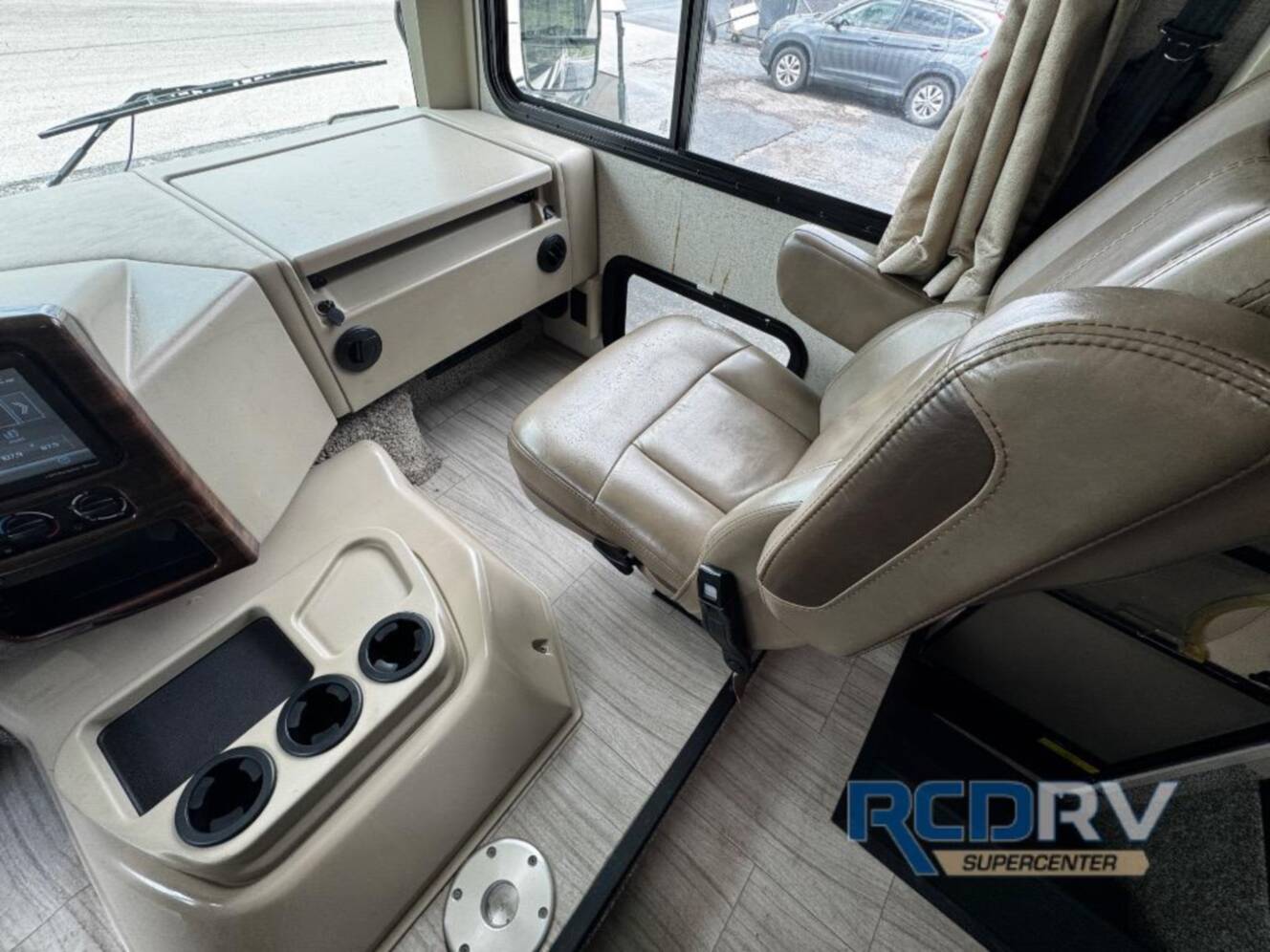 A photo of this 2019 Thor Motor Coach Windsport 29M