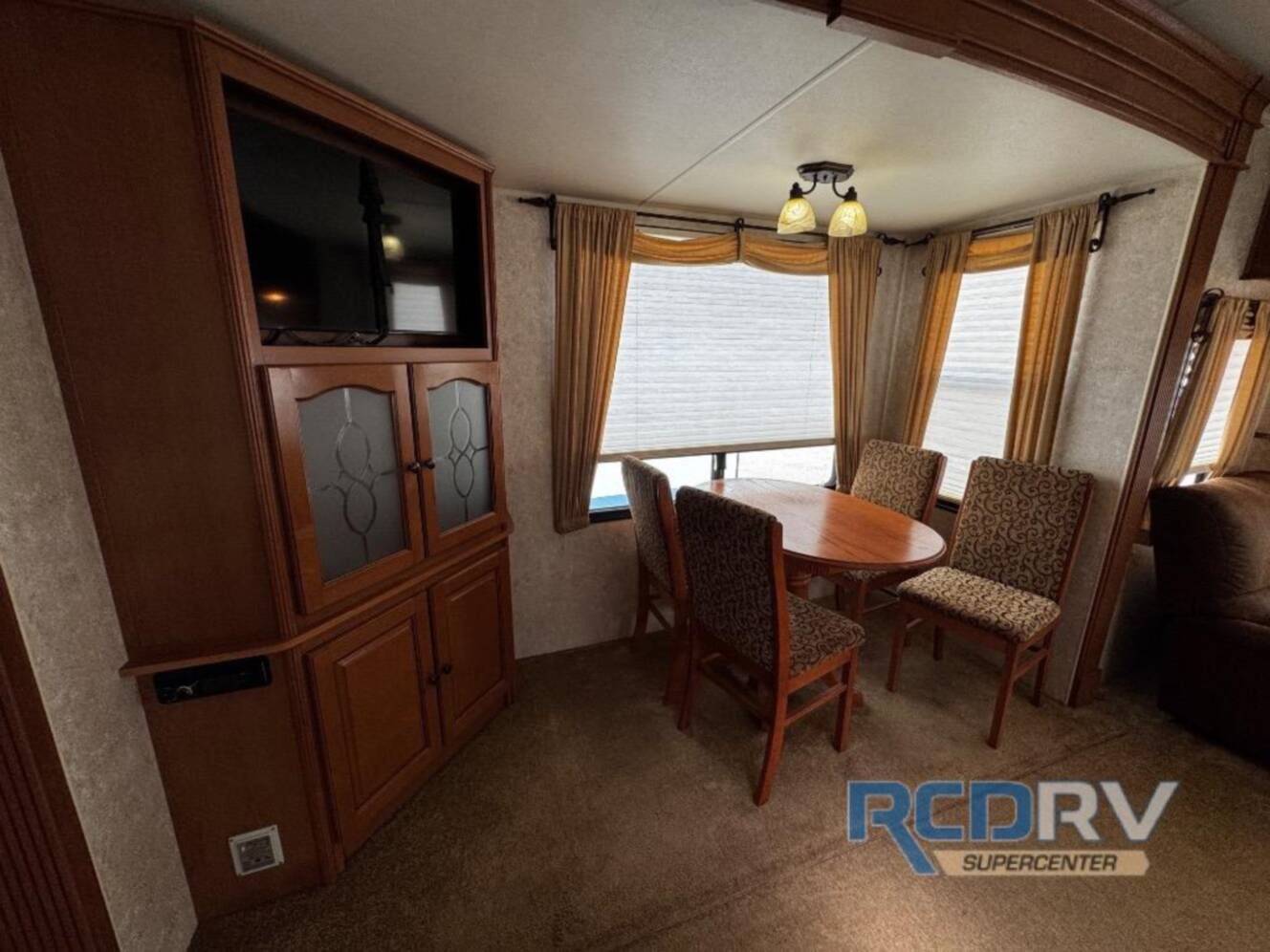 A photo of this 2009 Highland Ridge Rv Open Range 337RL