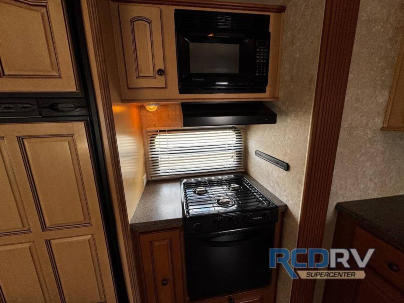 A photo of this 2009 Highland Ridge Rv Open Range 337RL