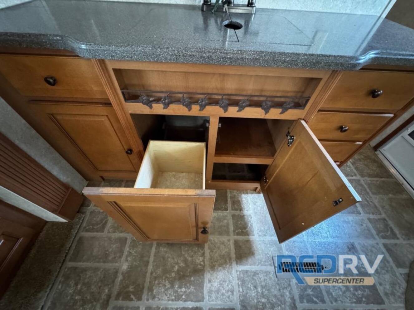 A photo of this 2009 Highland Ridge Rv Open Range 337RL