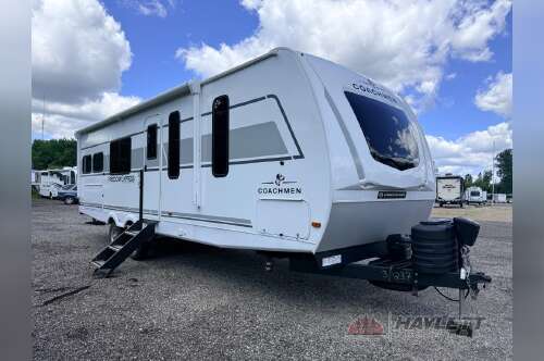 2025 Coachmen Rv Freedom Express Ultra Lite 274RKS in coldwater MI