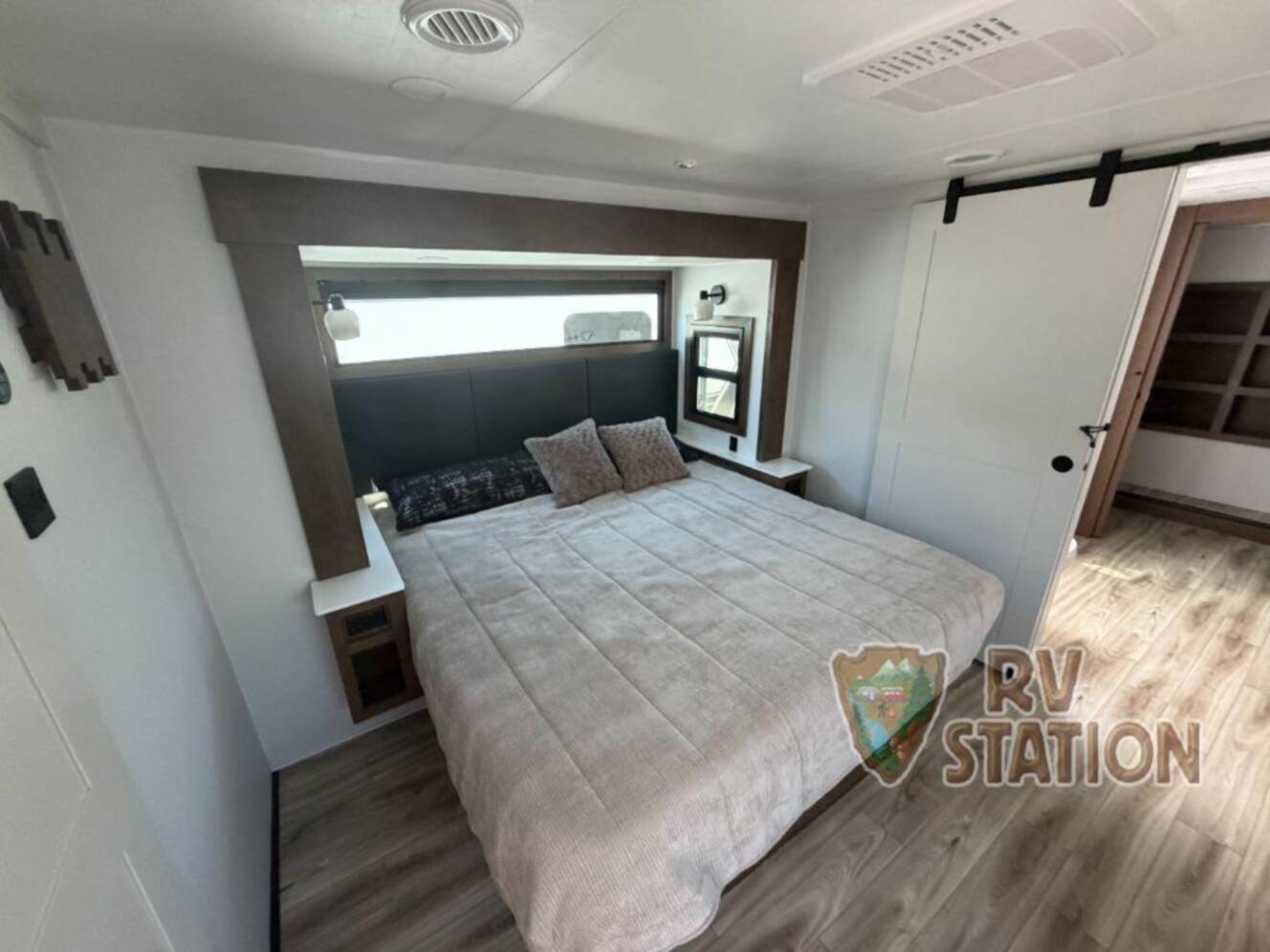 A photo of this 2026 Keystone Rv Montana 3900RK